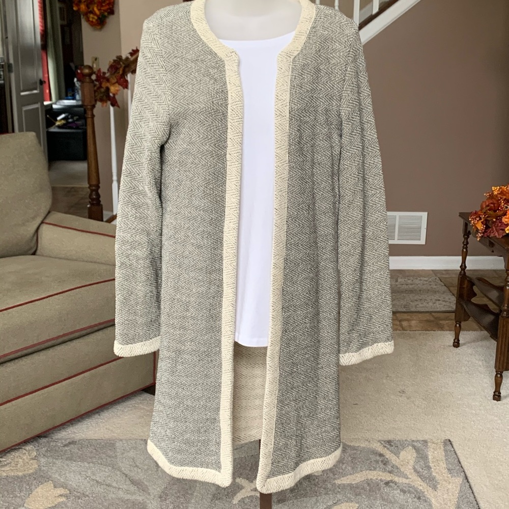 Organic Cotton sweater by Amour Vert